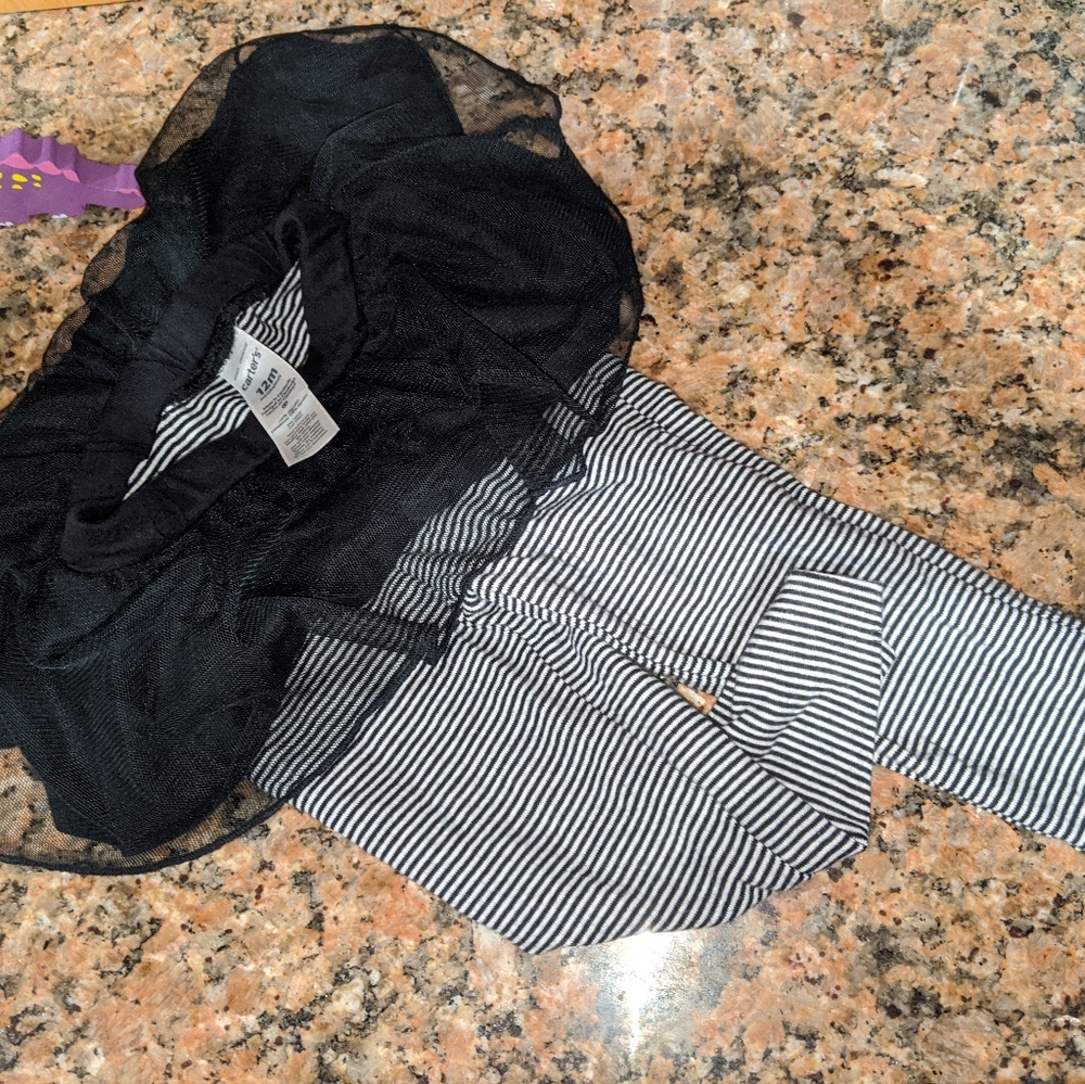 3 for $15 - Carter's 12m leggings